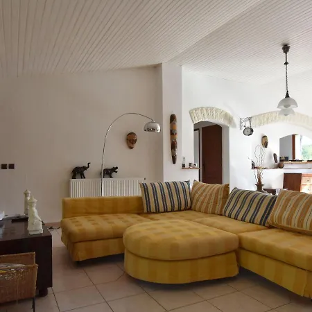 Modernly Decorated Proven Al House Saint-Paul-en-Foret